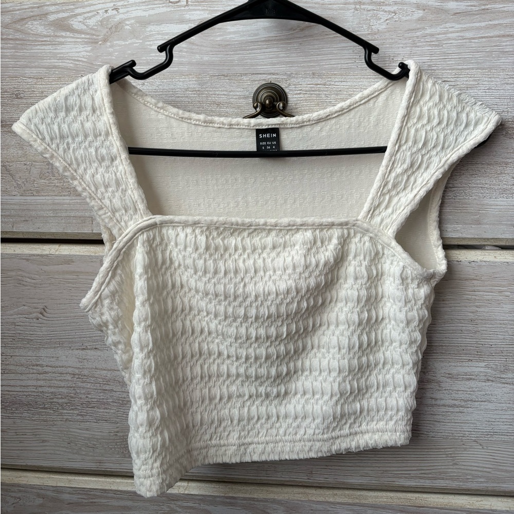 SHEIN Cream Textured Tank Top